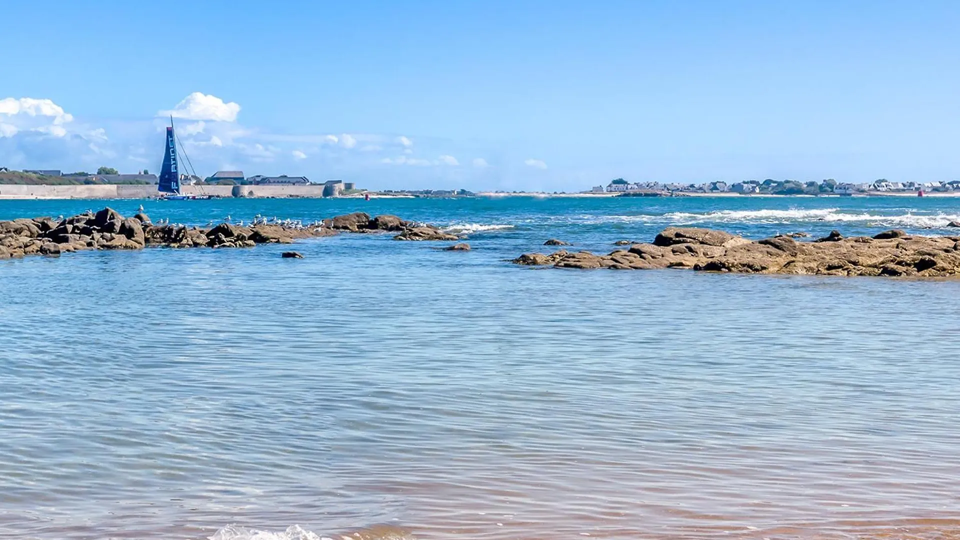 Larmor-Plage T1 Bis Avec Terrasse Et Garage - Fr-1-349-190 Apartment