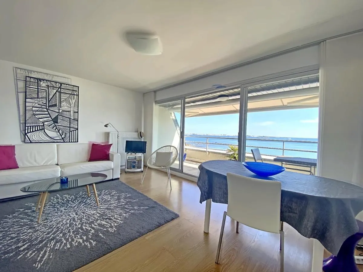 Apartment Larmor-Plage T1 Bis Avec Terrasse Et Garage - Fr-1-349-190 France